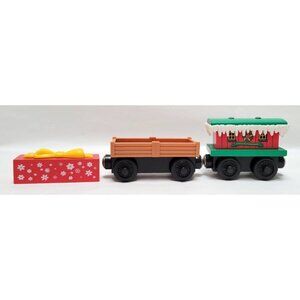 VTG Lot of 2 Thomas & Friends Wood Plastic Present Cargo Car Winter Caboose Toys